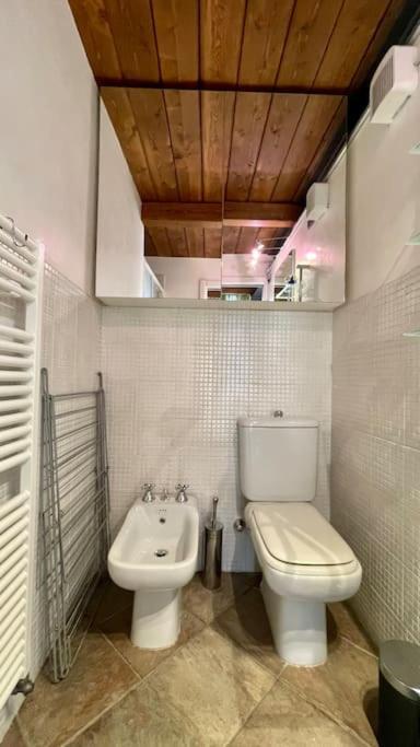 Altana - Loft Sulla Citta Lägenhet Parma Exteriör bild